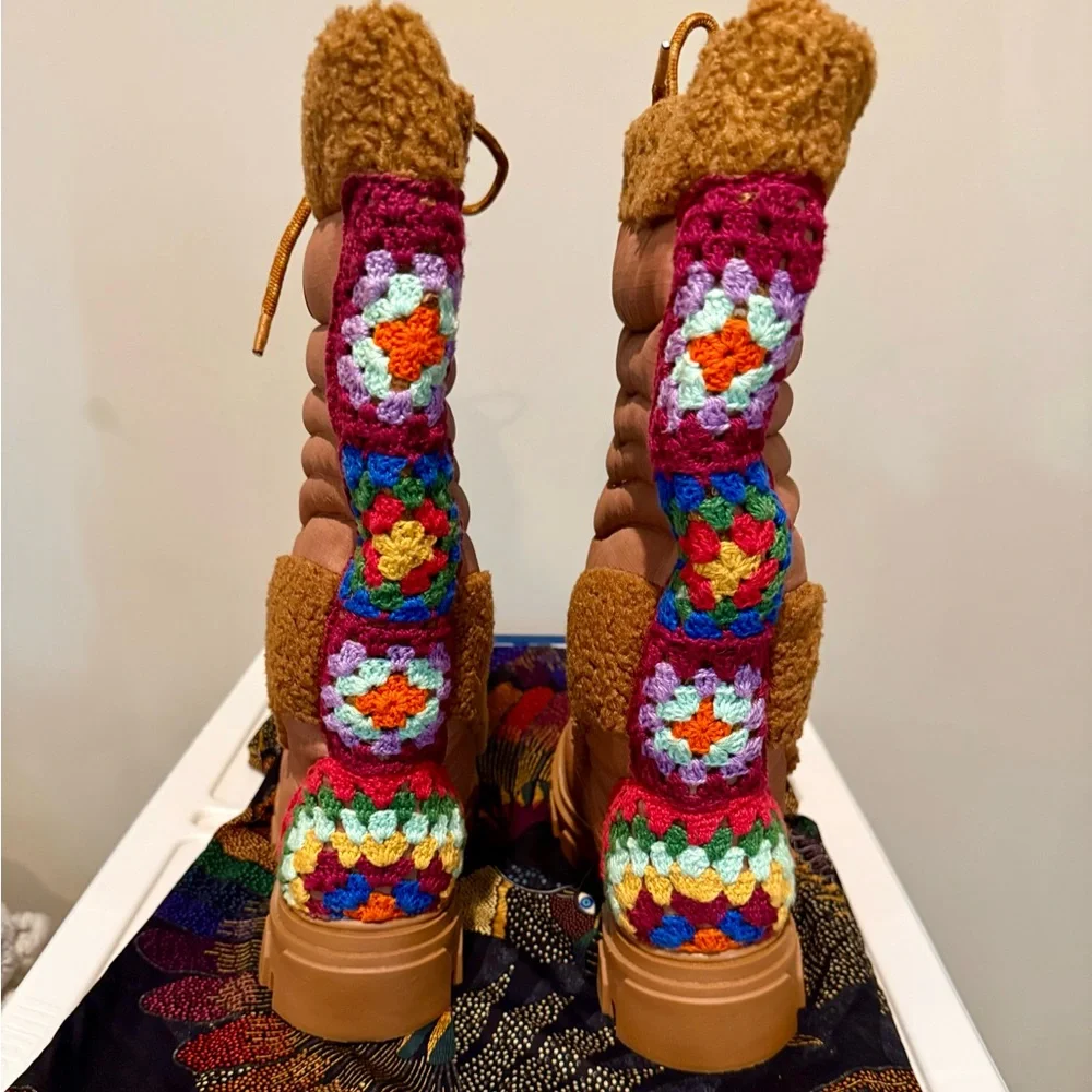 FARM Rio Tan Quilted Crochet Patchwork Puffy Winter Boots - Picture 5 of 16